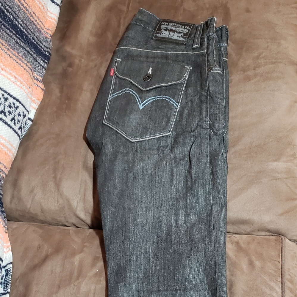Mens Levi's (Slim Straight)
